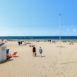 3 Bedroom In Lejlighed Oostende