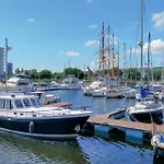 3 Bedroom In Lejlighed Oostende