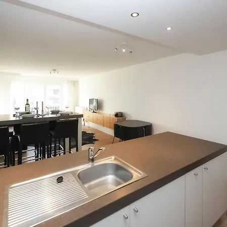 3 Bedroom In Апартаменты Остенде