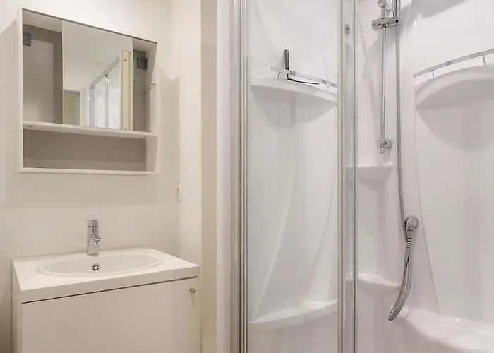 公寓 3 Bedroom In *